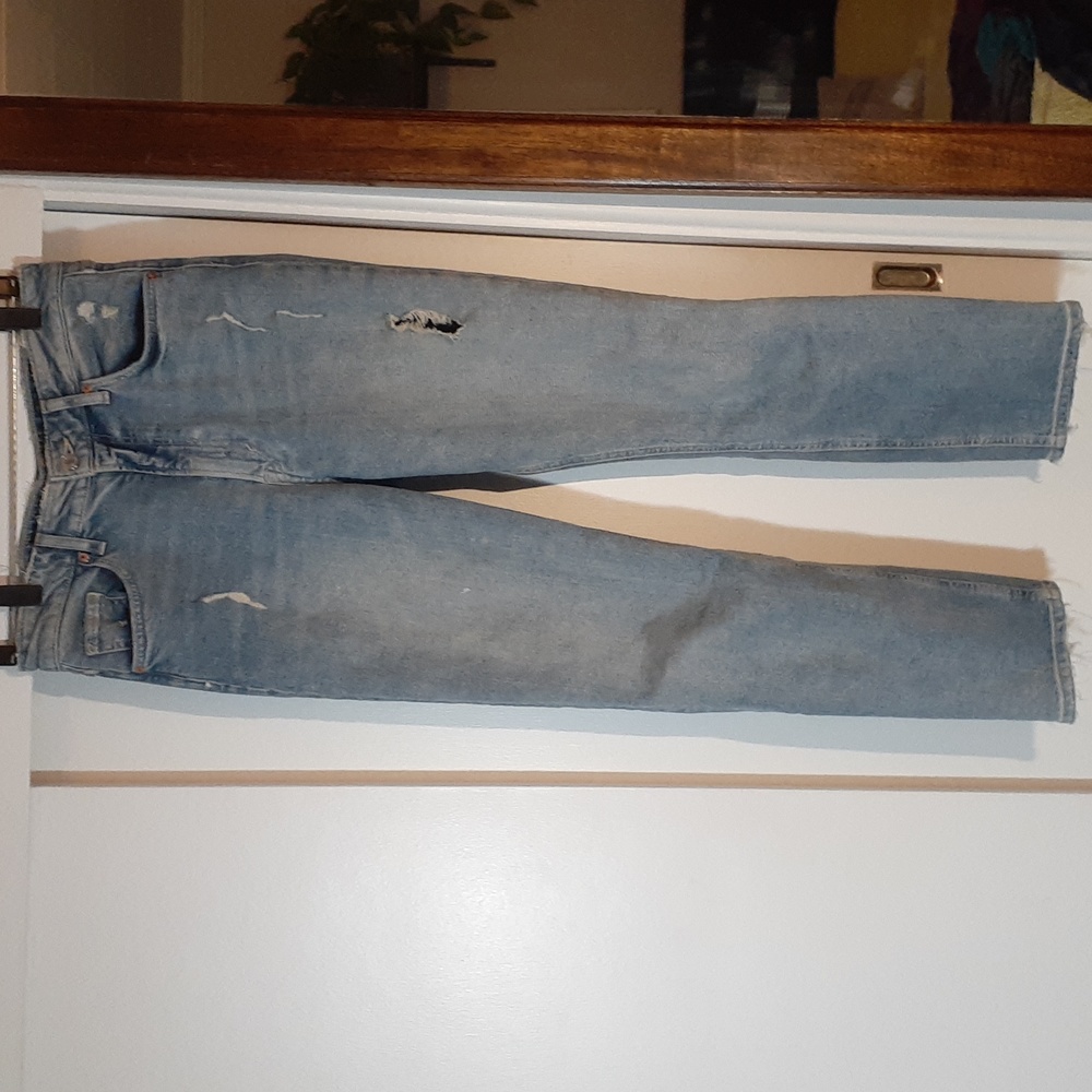 H&M &denim light blue Jean's size eight